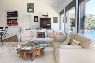 Meganisi Harbor Residence 005.jpg